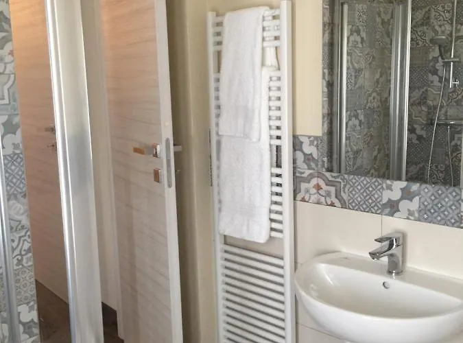 Delzanno Hotel Varallo